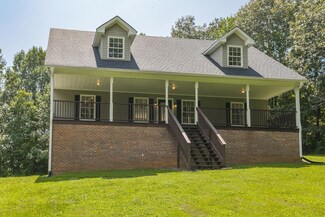 3951 Kinneys Rd, Cedar Hill, TN 37032