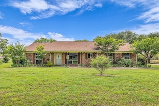 257 Earle Rd, Hewitt, TX 76643