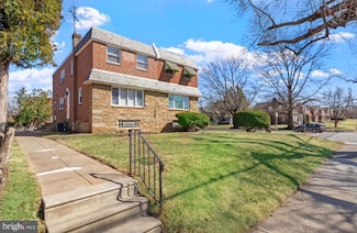 825 Magee Ave, Philadelphia, PA 19111