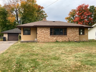 161 Paddock Ave, Park Falls, WI 54552