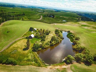 1611 Little Bear Ridge Rd, Troy, ID 83871