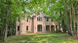 5226 Parliament Place, Rockford, IL 61107