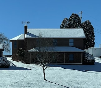 166 Nascar Dr, Clintwood, VA 24228