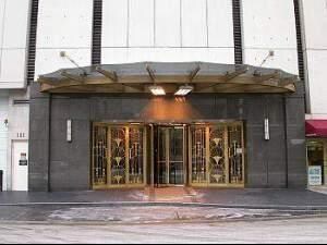111 E Chestnut St Unit 15F, Chicago, IL 60611