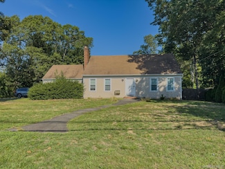 33 Echo Ave, Miller Place, NY 11764