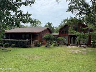 4179 Saint Ellen Rd, Leakesville, MS 39451