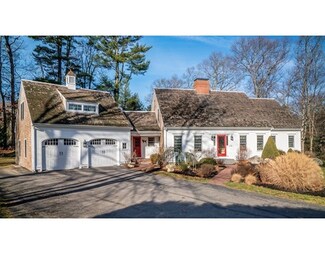 20 Eastward Ln, Marshfield, MA 02050