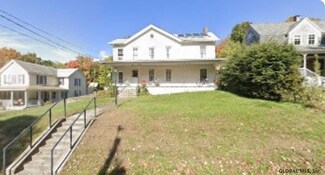 178 Main St, Hudson, NY 12534