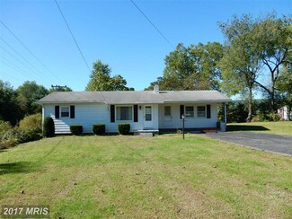 29049 State Rd 55, Wardensville, WV 26851