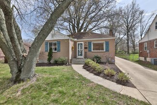 4517 Cooper Rd, Cincinnati, OH 45242