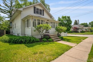 701 Edison St, Geneva, IL 60134