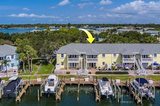 5196 Beach Dr SE Unit C, Saint Petersburg, FL 33705