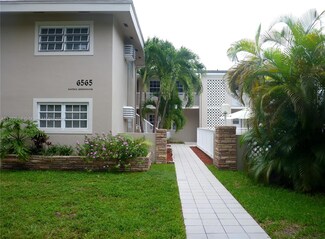 6565 Santona St Unit B14, Miami, FL 33146