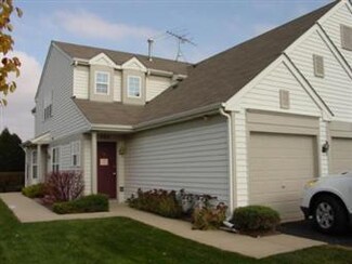2419 Sheehan Dr Unit 204, Naperville, IL 60564