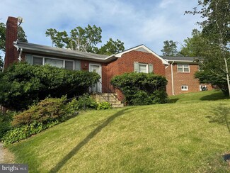 107 Onondaga Dr, Oxon Hill, MD 20745