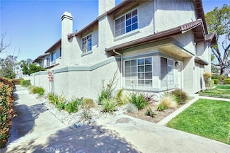 28 Columbia Unit 18, Irvine, CA 92612