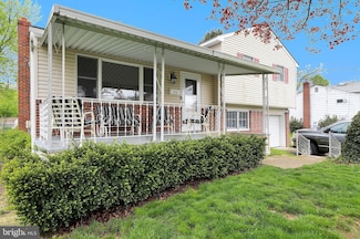 916 Woodlane Rd, Mount Holly, NJ 08060