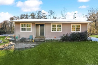 27793 W 22 Hwy, Springfield, LA 70462
