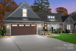 161 Canterbury Place Rd, Mooresville, NC 28115