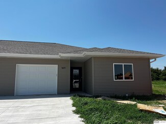 1681 Northland Dr, David City, NE 68632