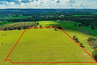 1109 Middle Creek Rd, Fredericksburg, TX 78624
