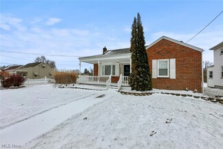 382 W Wilson St, Struthers, OH 44471