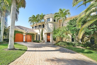 961 Banyan Dr, Delray Beach, FL 33483