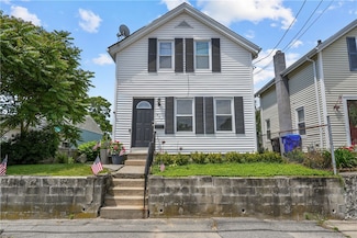 457 Bullocks Point Ave, Riverside, RI 02915