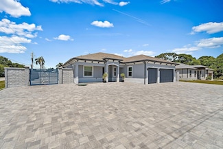 2298 SE Pear Ln, Port Saint Lucie, FL 34952