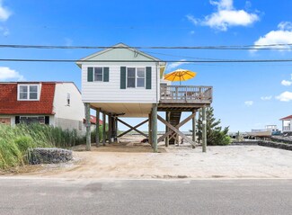 562 Dock Rd, West Creek, NJ 08092