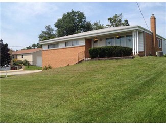 328 Locust Ave, Houston, PA 15342