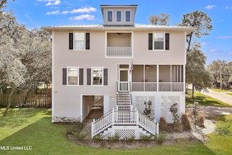 131 Dogwood Ln, Pass Christian, MS 39571