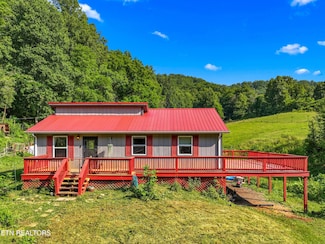 1446 War Valley Rd, Rogersville, TN 37857