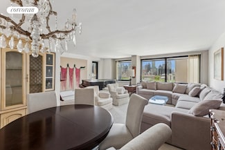 531 Main St Unit 1620, New York, NY 10044