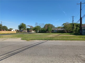 3002 Greenwood Dr, Corpus Christi, TX 78405