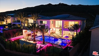 20216 Albion Way, Los Angeles, CA 91326
