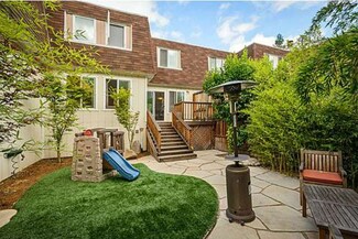 135 Okeefe St Unit 2, Menlo Park, CA 94025