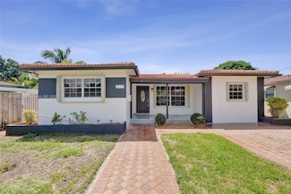 2238 Rodman St, Hollywood, FL 33020