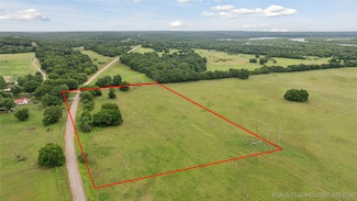 10 Riverbend Wheat Rd, Hominy, OK 74035