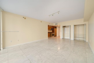 475 Brickell Ave Unit 4210, Miami, FL 33131