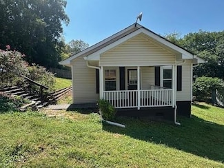 98 Echota 5th St, Calhoun, GA 30701