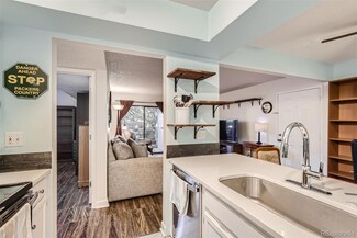 3141 S Tamarac Dr Unit 110, Denver, CO 80231
