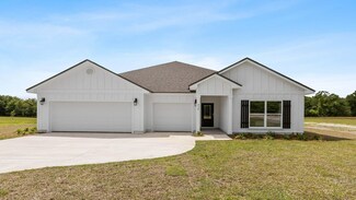 286 Golden Loop, Crawfordville, FL 32327