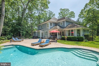 618 Lakeland Rd S, Severna Park, MD 21146