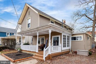 29 East Ave, Pitman, NJ 08071