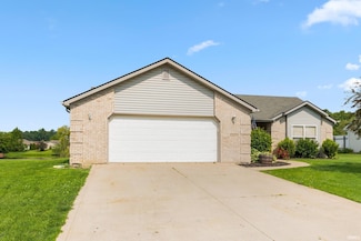 3297 E Sherman St, Columbia City, IN 46725