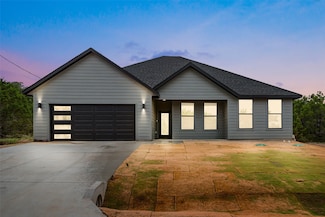 5405 Stonegate Cir, Granbury, TX 76048