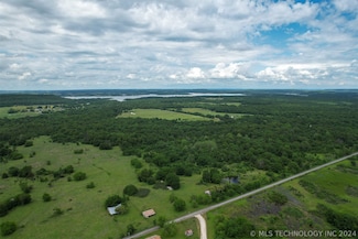 12 E 1160 Rd, Checotah, OK 74426