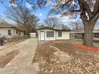 4613 Crenshaw Ave, Fort Worth, TX 76105