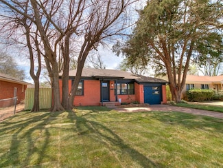 1002 Garver St, Norman, OK 73069